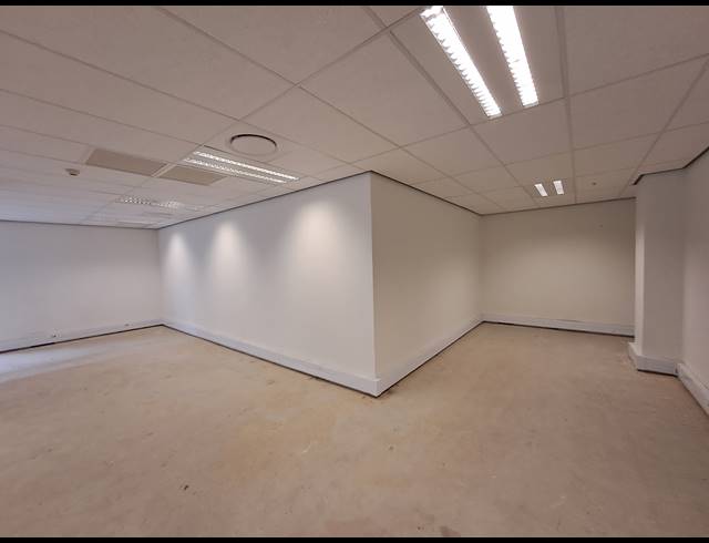 310M² OFFICE TO LET IN ILLOVO